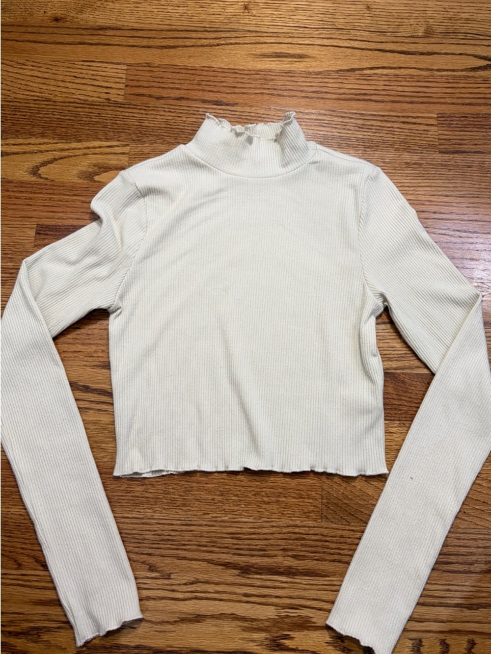 NWT aerie Cream Ribbed Mock Neck Long-Sleeve Crop Top